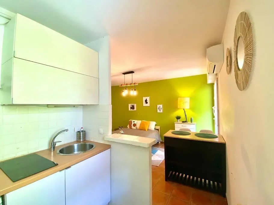 Apartment Studio De La Gare Aix-en-Provence France